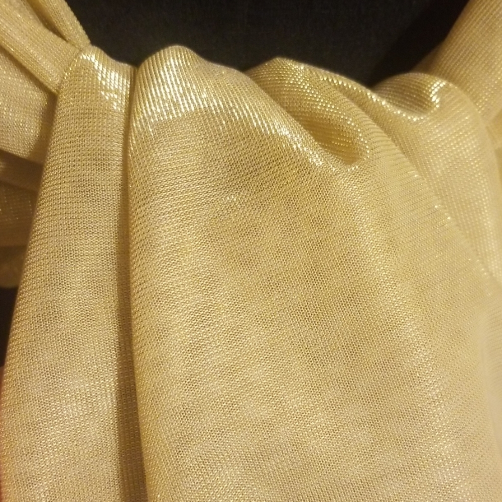 Cejon Textured Metallic Wrap - Picture 7 of 7